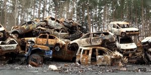 καταστροφή αυτοκινήτων από τον πόλεμο 