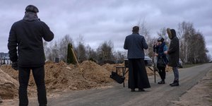 κηδεία ατόμων στην Ουκρανία