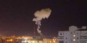 Ουκρανία: Πυραυλικές επιθέσεις στη Χερσώνα