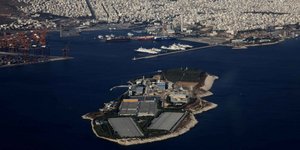 Η Ψυττάλεια από ψηλά