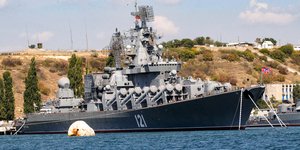 Το καταδρομικό Moskva, η ναυαρχίδα του ρωσικού στόλου της Μαύρης Θάλασσας	