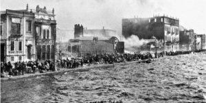 Φωτιά προκυμαία Σμύρνης 1922