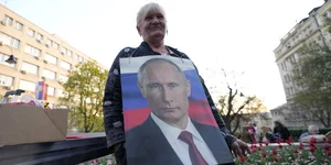 Διαδήλωση στη Σερβία υπέρ της Ρωσίας