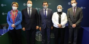 Ο Κώστας Σκρέκας στη συνάντηση για τη διασύνδεση Ελλάδας-Αιγύπτου