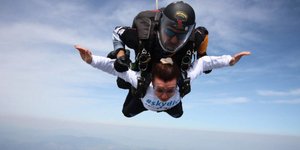 Let’s Go Skydiving for Autism: Πτώση από τα 14.000 πόδια για την ευαισθητοποίηση σε θέματα Αυτισμού