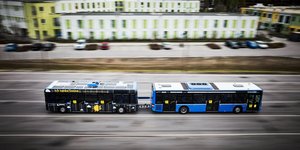 ηλιακά λεωφορεία 