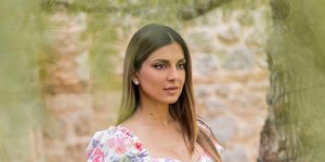 H Σταματίνα Τσιμτσιλή με ZARA φόρεμα