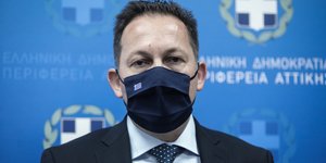 Στέλιος Πέτσας 