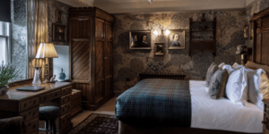 ξενοδοχείο με vintage έπιπλα