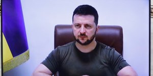 Βολοντίμιρ Ζελένσκι Ουκρανία Βουλή Ελλάδα