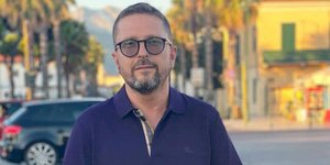 Ο Ουκρανός βλόγκερ, Ανατόλιι Σαρίι