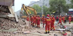 Κατάρρευση κτιρίου στην πόλη Τσανγκσά της Κίνας