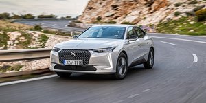 DS 4
