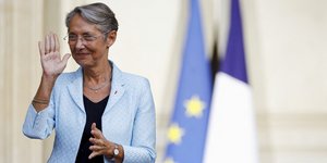 Η νέα πρωθυπουργός της Γαλλίας, Ελιζαμπέτ Μπορν 