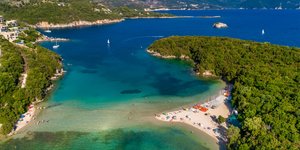 Μπέλλα Βράκα στα Σύβοτα