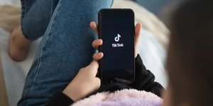 Η ανησυχητική τάση του TikTok Blackout Challenge