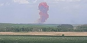 Φωτογραφία που δημοσιεύτηκε στα social media δείχνει την έκρηξη βόμβας που περιείχε νιτρικό αμμώνιο, σύμφωνα με τους Ουκρανούς