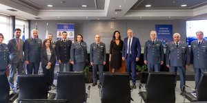 Αναμνηστική φωτογραφία από την Ημερίδα της ΕΛ.ΑΣ.