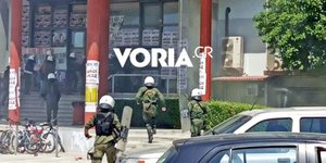 ΑΠΘ επεισόδια ένταση Θεσσαλονίκη ΜΑΤ φοιτητές