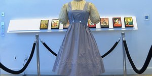 Το φόρεμα της πρωταγωνίστριας στην ταινία «Ο Μάγος του Οζ»