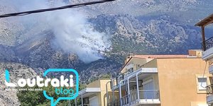Μεγάλη φωτιά πάνω από το Λουτράκι