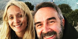 Ο Γρηγόρης Γκουντάρας και η Ναταλί Κάκκαβα