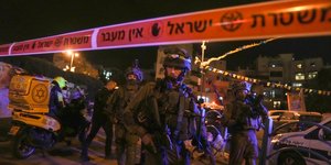 Οι Αρχές του Ισραήλ στο σημείο της επίθεσης στην Ελάντ