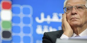 Ο Ζοζέπ Μπορέλ μετά την ολοκλήρωση του σημερινού συνεδρίου για το μέλλον της Συρίας στο Ευρωπαϊκό Κοινοβούλιο στις Βρυξέλλες