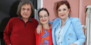 Eλένη Ράντου, Βασίλης Παπακωνσταντίνου, Νικολέττα Παπακωνσταντίνου