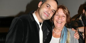 O Κρατερός Κατσούλης με τη μητέρα του