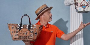 H συλλογή Greekaba του Christian Louboutin