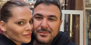 Υβόννη Μπόσνιακ, Αντώνης Ρέμος