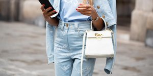 Εντονα χρώματα στα νύχια/Φωτογραφία: Shutterstock