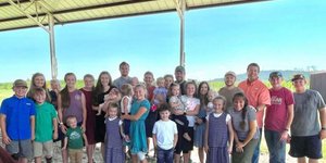 Η οικογένεια Duggar αποτελείται από 19 παιδιά