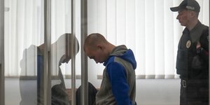 Ο Ρώσος στρατιώτης που δικάζεται για έγκλημα πολέμου στην Ουκρανία