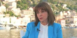 Η ΠτΔ Κατερίνα Σακελλαροπούλου στη συνέντευξή της στην ΕΡΤ από τη Σύμη