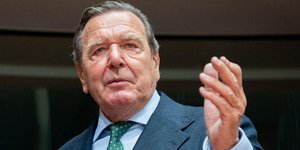 Ο πρώην καγκελάριος της Γερμανίας Γκέρχαρτ Σρέντερ
