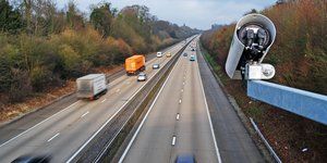 ψεύτικες κάμερες στους δρόμους 