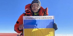 Η Ουκρανή ορειβάτισσα που κατέκτησε το Έβερεστ 