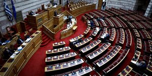Βουλή Ολομέλεια Κλιματικός Νόμος ψήφος ψήφιση