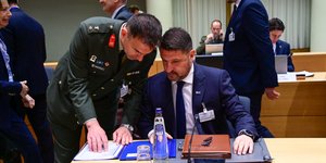 Ο Νίκος Χαρδαλιάς στο συμβούλιο των υπουργών Άμυνας της Ε.Ε.