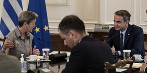 Greek PΜ Kyriakos Mitsotakis and European Commission Executive Vice-President Margrethe Vestager