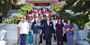 Γιατροί και νοσηλευτές των παιδιατρικών νοσοκομείων