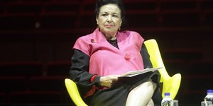 Μαρίνα Λαμπράκη Πλακα