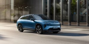 NIO ES7