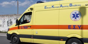 Θεσσαλονίκη αυτοκίνητο παράσυρση 22χρονη ΑΧΕΠΑ