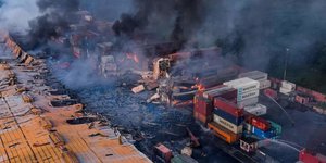 Μπαγκλαντές πυρκαγιά φωτιά νεκροί