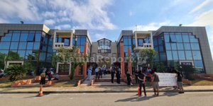 Εικόνα από το Μικτό Ορκωτό Εφετείο Λαμίας κατά τη δίκη του Επαμεινώνδα Κορκονέα