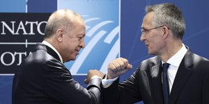 Ρετζέπ Ταγίπ Ερντογάν και Γενς Στόλτενμπεργκ