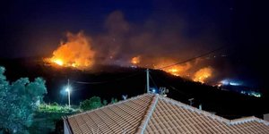 Δύσκολη νύχτα στην Εύβοια